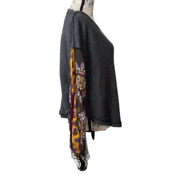 Free People Grey Blossom Thermal Top Boho Womens Size M - Picture 3 of 8